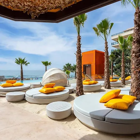 Darko ~ Great Views ~ Private Terrace Pool 아파트